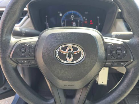 Used 2026 Toyota Corolla Cross L AWD/4WD image 24