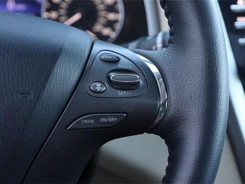 Used 2023 Nissan Murano SL w/ SL Moonroof Package image 14