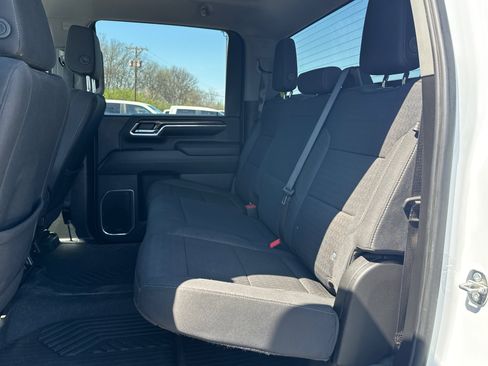 Used 2024 Chevrolet Silverado 2500 LT AWD/4WD image 6