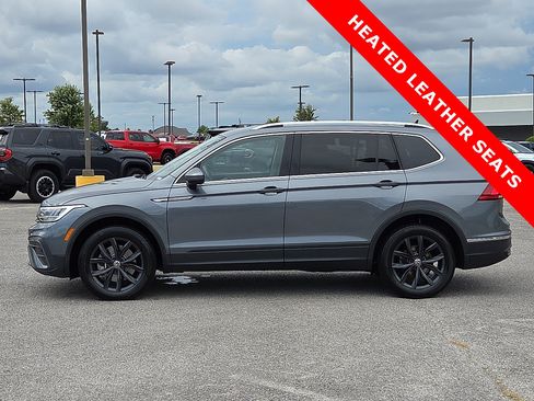 Used 2024 Volkswagen Tiguan Wolfsburg Edition FWD image 3