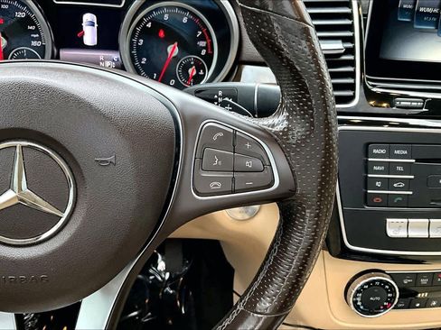 Used 2017 Mercedes-Benz GLE 350 4MATIC image 24