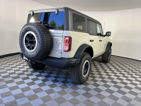 New 2026 Ford Bronco Big Bend w/ Black Diamond Package AWD/4WD image 5