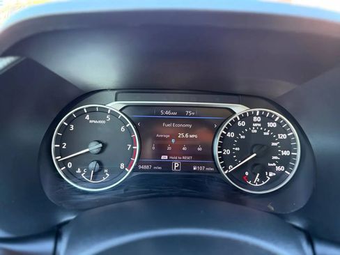 Used 2020 Nissan Sentra SV image 47