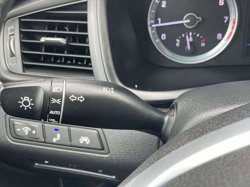 Used 2019 Hyundai Sonata Limited image 25