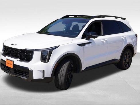 Certified 2025 Kia Sorento SX Prestige AWD/4WD image 11