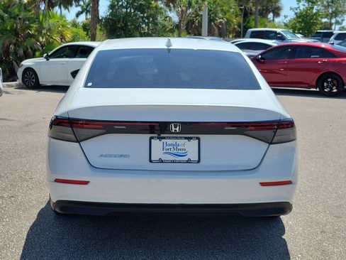 Used 2023 Honda Accord LX image 5