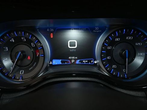 Used 2023 Chrysler 300 S RWD image 6