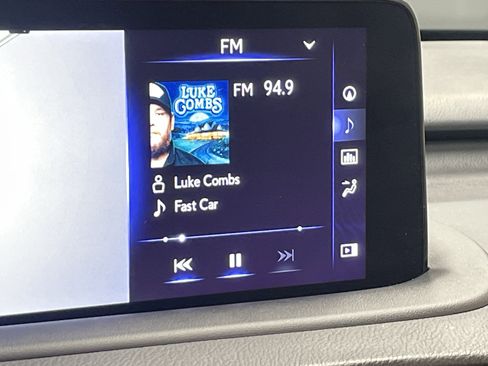 Used 2020 Lexus RX 450hL AWD w/ Premium Package image 23