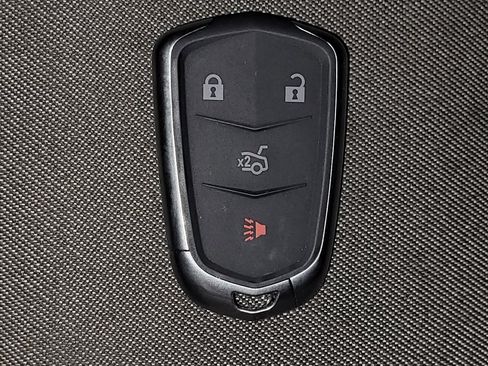 Used 2018 Chevrolet Equinox LT image 32