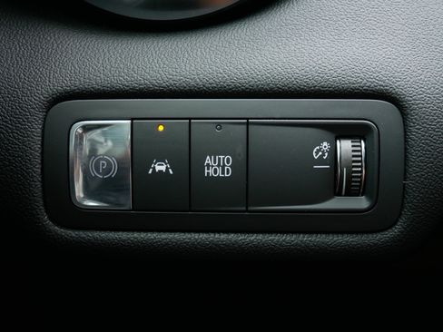 Used 2024 Chevrolet Blazer EV LT AWD/4WD image 26