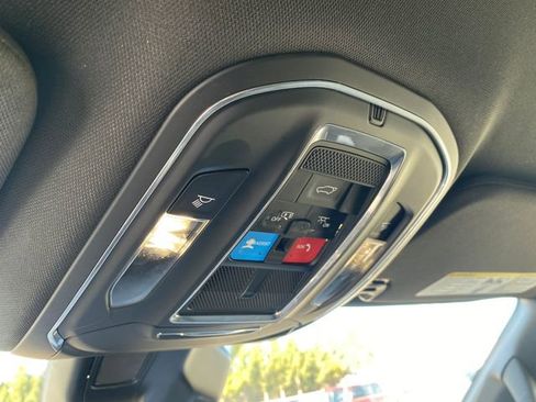 Used 2024 Jeep Wagoneer Series II image 8