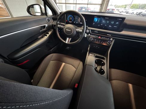Used 2025 Hyundai Sonata SEL image 35