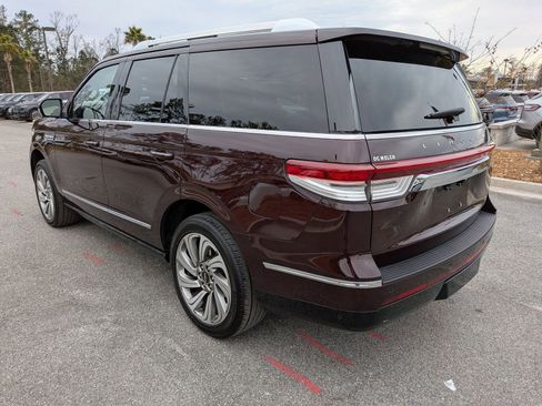 Certified 2023 Lincoln Navigator Reserve image 5