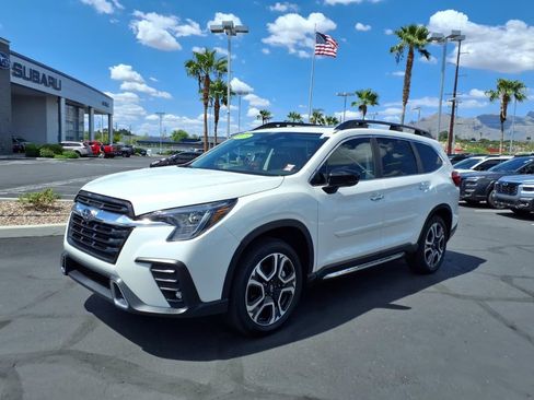 Used 2025 Subaru Ascent Touring w/ Popular Package #2 AWD/4WD image 8