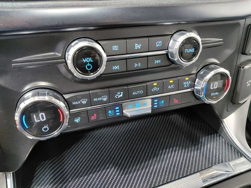 Certified 2021 Ford F150 Limited AWD/4WD image 37
