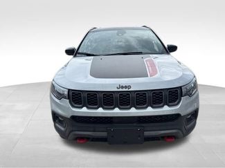 Used 2024 Jeep Compass Trailhawk AWD/4WD video 2