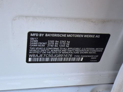 Used 2018 BMW 540i xDrive AWD/4WD image 25
