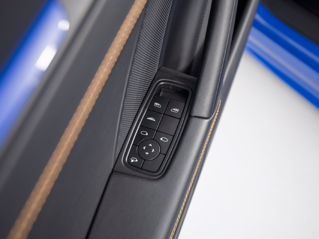 Certified 2025 Porsche 911 Carrera 4 GTS AWD/4WD image 21