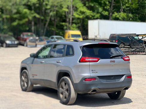 Used 2016 Jeep Cherokee 75th Anniversary AWD/4WD image 4