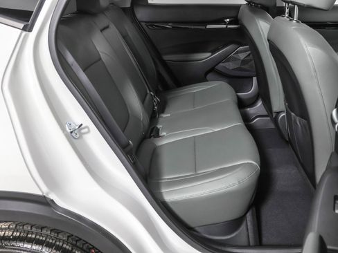 Used 2025 Kia Seltos SX w/ SX Sunroof Package image 43