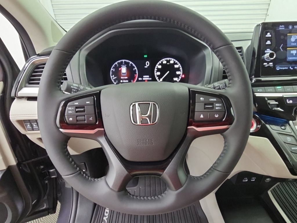 New 2026 Honda Odyssey Touring image 25