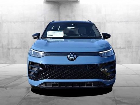 New 2026 Volkswagen Tiguan SE R-Line AWD/4WD image 4