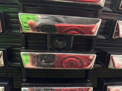 Used 2024 Kia Carnival SX Prestige image 17