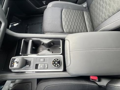 New 2026 Nissan Pathfinder SV AWD/4WD image 17
