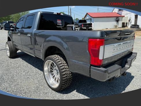 Used 2018 Ford F250 Platinum w/ Platinum Ultimate Package AWD/4WD image 4