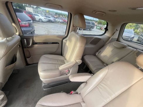 Used 2012 Kia Sedona EX w/ Luxury Pkg FWD image 13
