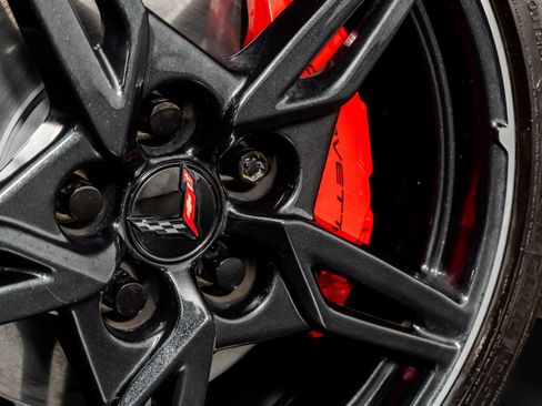 Used 2021 Chevrolet Corvette Stingray Convertible w/ 1LT image 28