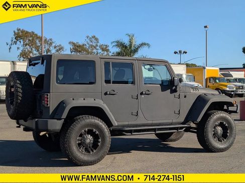 Used 2015 Jeep Wrangler Unlimited Sport AWD/4WD image 2