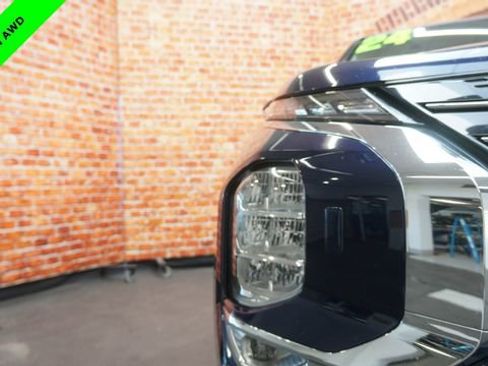 Used 2024 Mitsubishi Outlander SE Black Edition AWD/4WD image 69