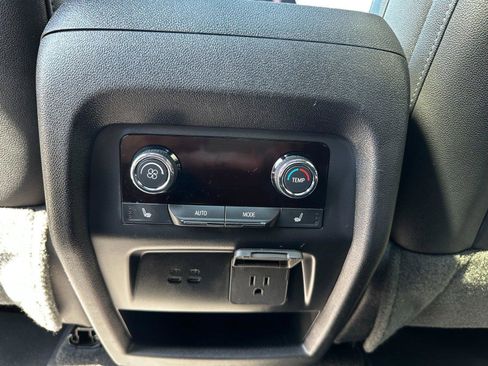 Used 2024 Chevrolet Traverse RS w/ LPO, Floor Liner Package image 20