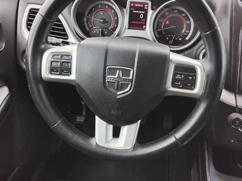 Used 2017 Dodge Journey SE w/ Flexible Seating Group image 5
