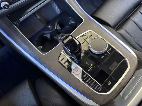 Used 2022 BMW X5 sDrive40i w/ Parking Assistance Package image 27