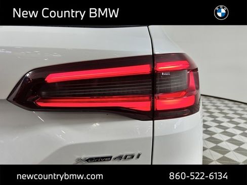 Used 2021 BMW X5 xDrive40i w/ Executive Package image 14