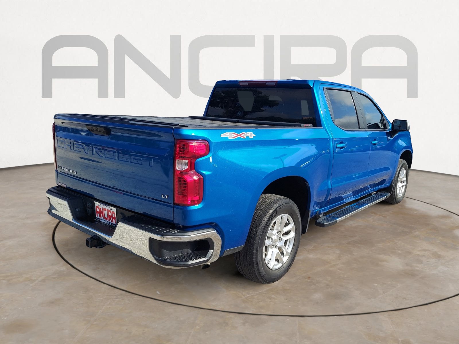 Used 2022 Chevrolet Silverado 1500 LT w/ Protection Package AWD/4WD image 10