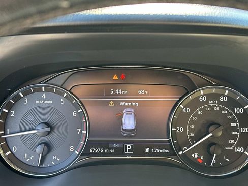 Used 2021 INFINITI QX80 Sensory w/ All-Season Package AWD/4WD image 25