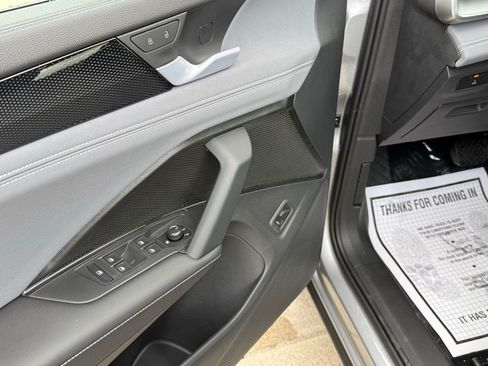 New 2026 Volkswagen Tiguan SE AWD/4WD image 23