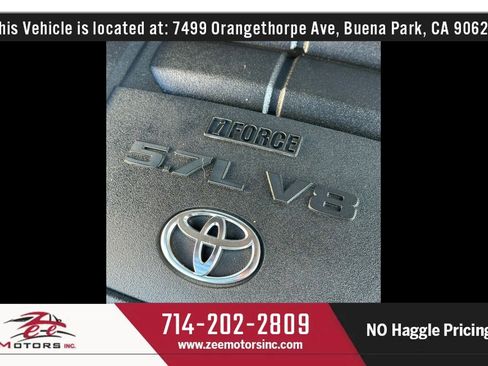Used 2016 Toyota Sequoia SR5 w/ Premium Package image 60