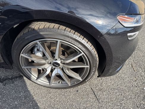 Used 2026 Genesis G70 2.5T Prestige image 4