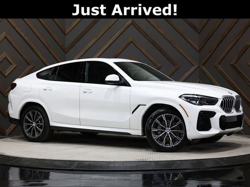 Used 2022 BMW X6 xDrive40i w/ M Sport Package image 1