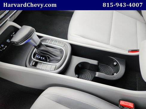 Used 2025 Hyundai Kona SEL image 11