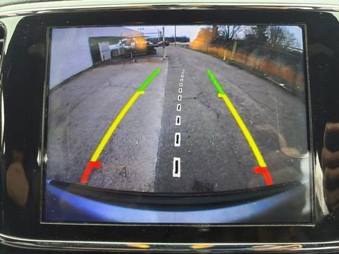 Used 2020 Jeep Grand Cherokee Altitude image 32