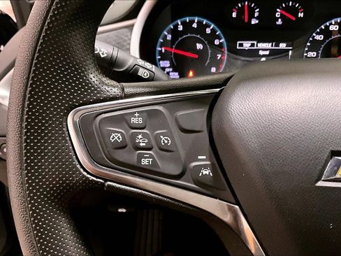 Used 2023 Chevrolet Malibu LT image 11