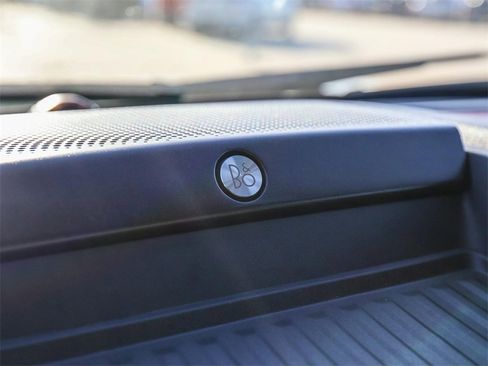 Used 2021 Ford F250 Platinum w/ Tremor Off-Road Package image 38