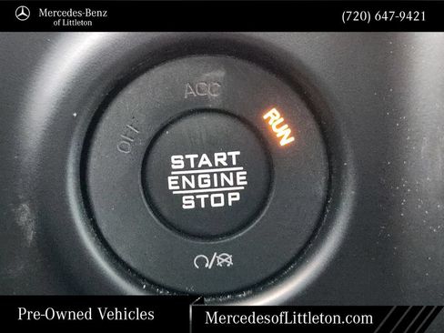 Used 2022 Jeep Wrangler Unlimited Rubicon AWD/4WD image 23