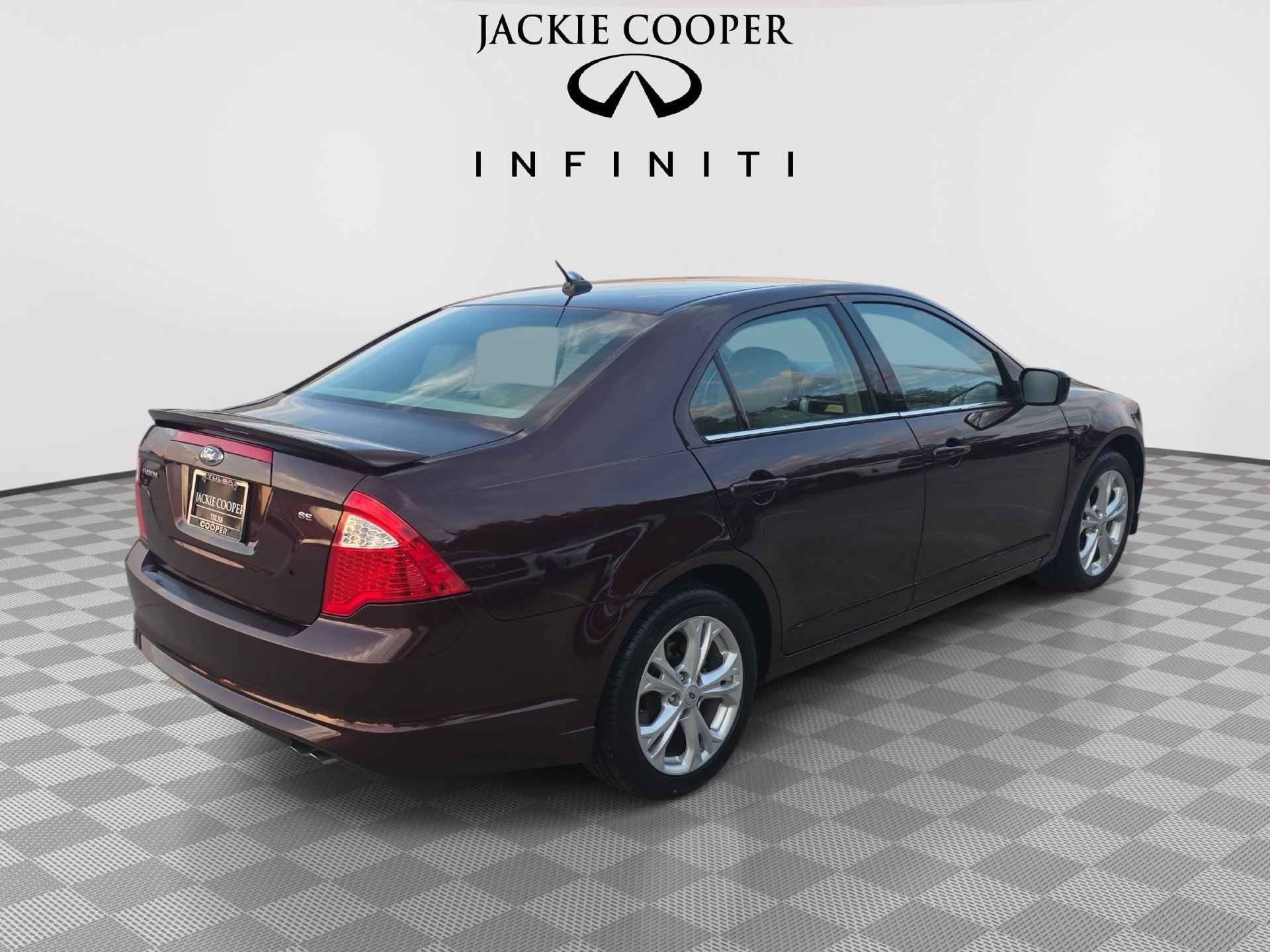 Used 2012 Ford Fusion SE FWD image 5