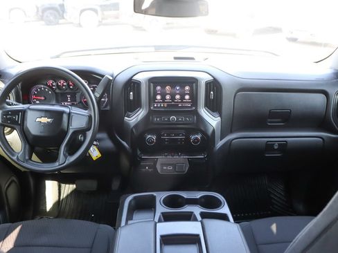Used 2021 Chevrolet Silverado 1500 Custom AWD/4WD image 24